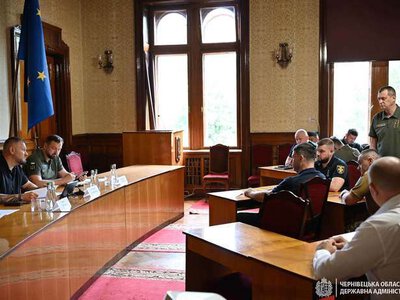 На державні свята у Чернівцях та області збільшать кількість нарядів правоохоронців
