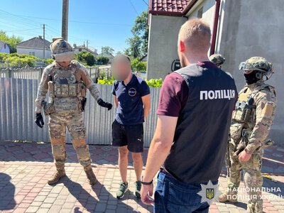 Затримали після отримання 7 тисяч доларів: на Тернопільщині викрили посередника впливу на ВЛК