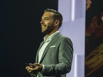 Ексменеджер Google пояснив, як бізнесу повертати ветеранів до роботи
