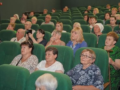 Шана матерям Героїв: у Вінниці ще 33 жінки отримали Почесні знаки «Мати Героя / Героїні»