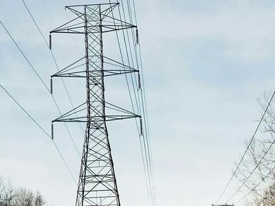 Мешканці Чаплинського округу Херсонщини місяцями живуть без світла