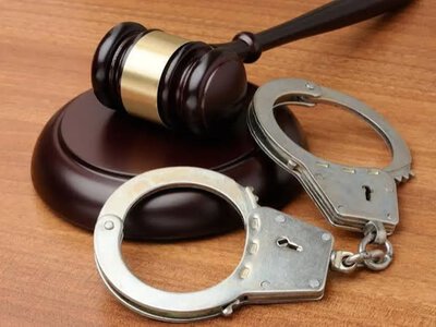 ВАКС взяв під варту трьох підозрюваних у справі про злочинну організацію