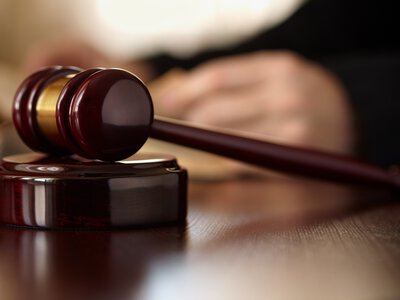 Суд арештував працівника Офісу президента — фігуранта справи «Феміда» Віктора Дубовика