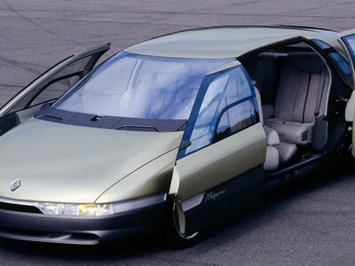 Із камерами, телевізорами та комп'ютером: яким був перший Renault Megane 1988 року (ФОТО)