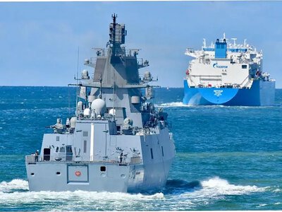 Росія почала відправляти газові танкери через Арктику, - Defense Express