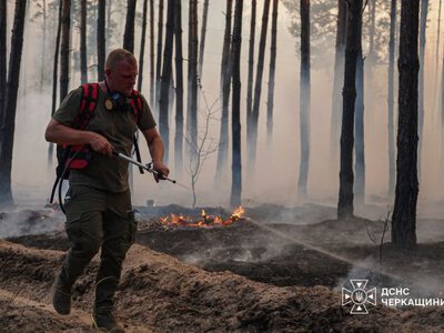 П`яту добу триває ліквідація пожежі у селі Кумейки