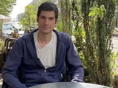 Німецький депутат кличе виборців на свінгерську вечірку просто в мерію