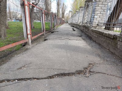 У центрі Кременчука можуть відремонтувати тротуар та укласти плитку за понад 2 млн грн