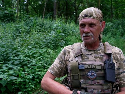 «Думали, Дідові вже хана»: як 58-річний сумчанин Юрій Стрельченко вижив під землею і знову повернувся на службу