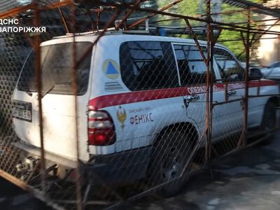 «За одну ніч ми втратили все, що будували роками»: на Запоріжжі правоохоронці з волонтерами евакуюють людей