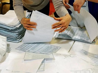 Зеленський висловився проти виборів
