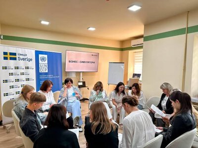 У місті на Рівненщині ділилися досвідом розвитку молодіжного підприємництва