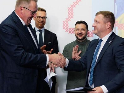 Ще більше дронів та НРК: Україна й Фінляндія уклали нову домовленість про співпрацю