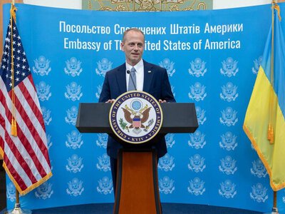 Новий тимчасовий повірений США ропочав роботу в Києві