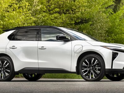 Toyota оновила електричний bZ: ціна залишилася майже незмінною, а запас ходу зріс (ФОТО)