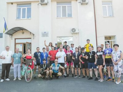 У Миргородському районі відзначили 35-річчя Незалежності велопоїздкою оновленою дорогою