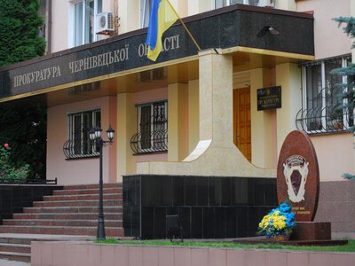 У Чернівцях через закупівлю електроенергії розтратили понад 1,2 млн грн: справу експосадовця передали до суду
