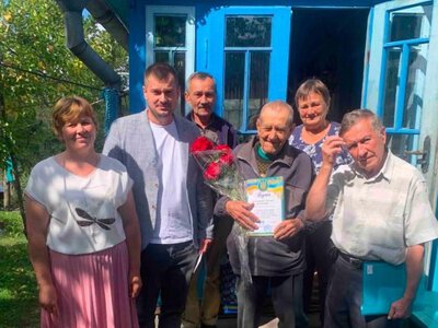 Волинянина привітали з 90-річним ювілеєм