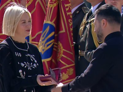 Білецький, ONUKA. ДахаБраха, ТНМК і власник АТБ: хто отримав нагороди від Зеленського