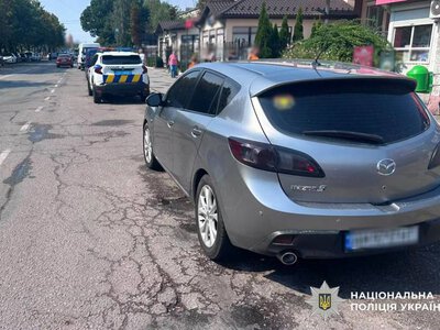 У Звягелі внаслідок ДТП травми отримала водійка електроскутера