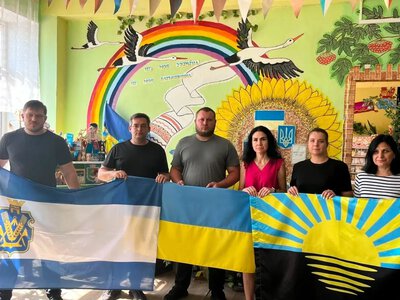 «Вільні разом» та «З Бахмутом у серці» провели флешмоб для ВПО