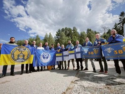 Україна повернула 10 захисників у межах спеціального етапу обміну через Білорус
