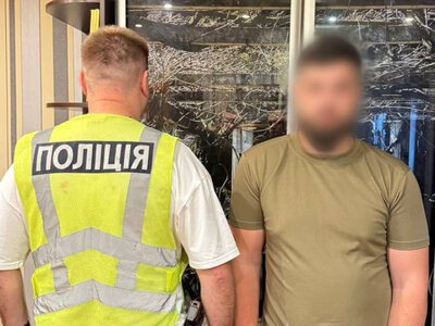 У Києві шахраї ошукали пенсіонера на 2 мільйони гривень