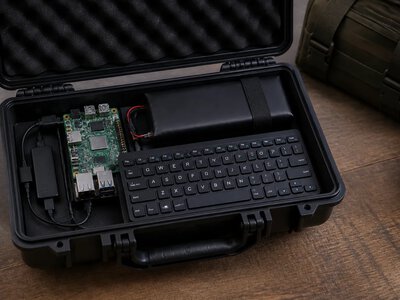 Raspberry Pi опублікувала інструкцію зі створення кібердека