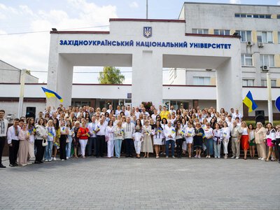 Народжена бути вільною: патріотична акція у ЗУНУ