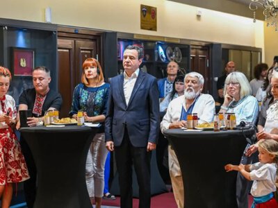 «М’яка сила» медіа: перші особи Республіки Косово зустріли День Незалежності разом із українськими журналістами. ФОТО