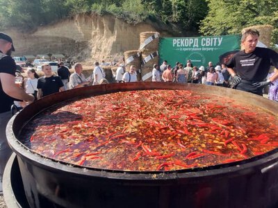 Три тонни бограчу