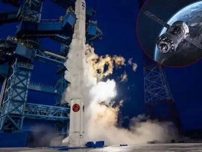 Росія запустила на орбіту засекречений військовий супутник