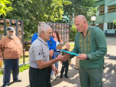 У Шостці вшанували чорнобильців-ліквідаторів з нагоди Дня Незалежності