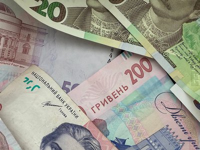 Пенсіонерам доведеться платити за проїзд: чому посвідчення не завжди рятує