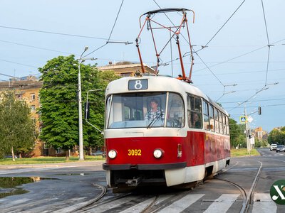 Низка трамваїв і тролейбусів у вівторок змінить маршрути