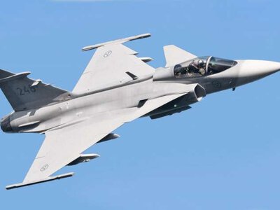 В угорському Сольноку біля військової бази впав винищувач Gripen