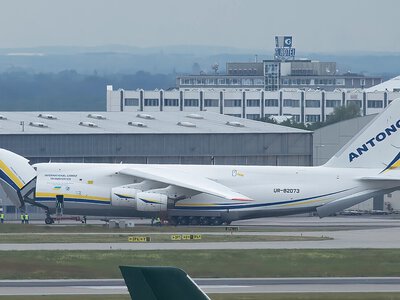 Інцидент з українським Ан-124 у Лейпцигу мін бути масштабнішим: знайшли ще один дрон (Оновлено)