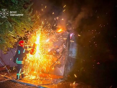 Нічна атака на Одещину: рятувальники показали наслідки (фото)
