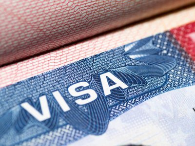 США перевіряють власників віз B1 та B2: до 200 тисяч документів під загрозою скасування