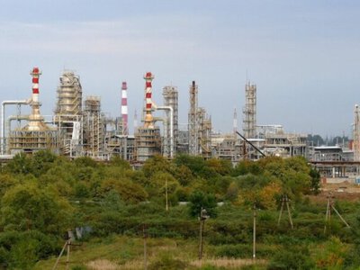 У росії заявили про атаку дронів на Афіпський і Новошахтинський НПЗ: у Генштабі розповіли деталі