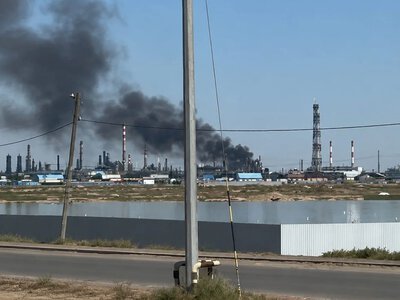 Пожежа сталася на одному з найбільших НПЗ у Казахстані