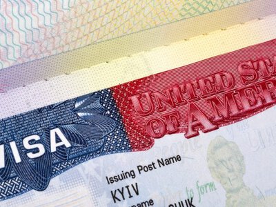 США готують скасування віз B1/B2 для прохачів притулку