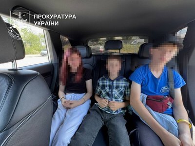 На Рівненщині 39-річна жінка хотіла продати трьох своїх дітей за 60 тис. гривень