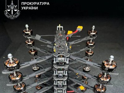 На Хмельниччині постачальника FPV-дронів через суд зобов’язали повернути громаді понад 6 млн гривень