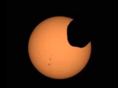 Марсохід NASA зняв незвичайне сонячне затемнення на Марсі