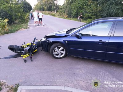Дві ДТП на Вінниччині за вечір: постраждали мотоцикліст та 14-річний велосипедист