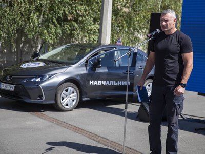 Київ відкрив першу в Україні автошколу для ветеранів