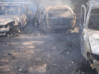 У Запоріжжі під час атаки дронів поранені троє людей: серед них водії та механік (фото, відео)