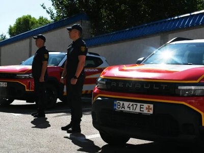 На Кіровогрдащині для рятувальників придбали два сучасні автомобілі