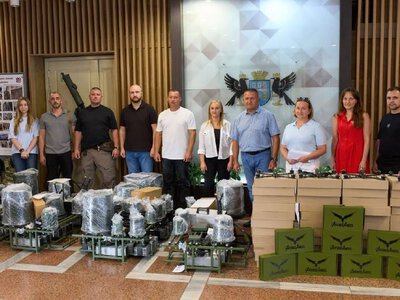 Франківськ передав військовим допомогу на 3 мільйони гривень